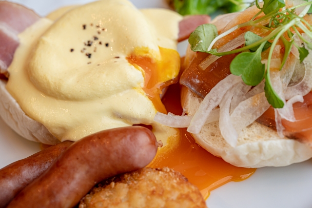breakfast-only
