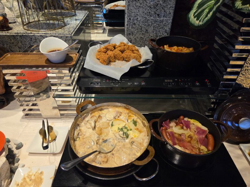 shigira-allamanda-lounge