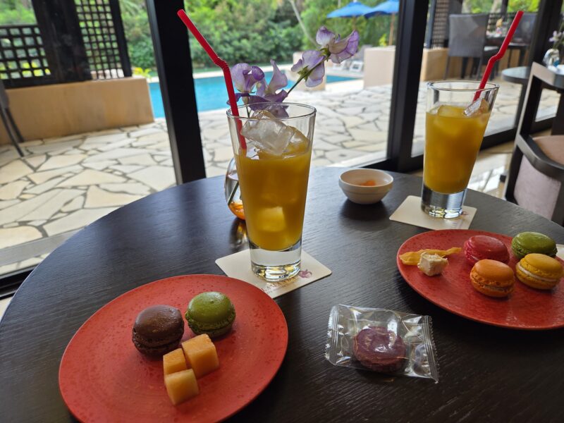 shigira-allamanda-lounge